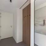 Family Next To Tivoli Park Apartman *