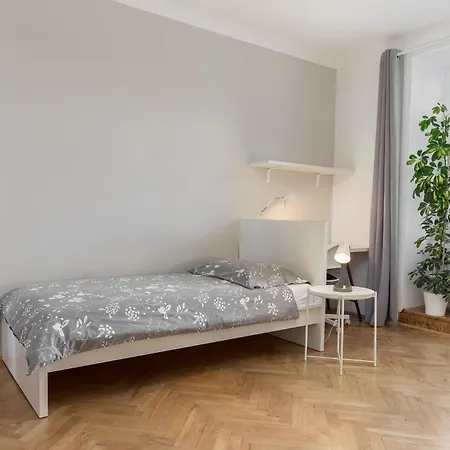 Appartement Family Next To Tivoli Park *