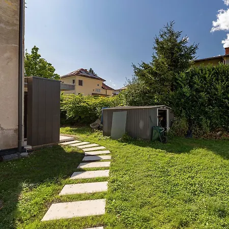 Apartman Family Next To Tivoli Park *